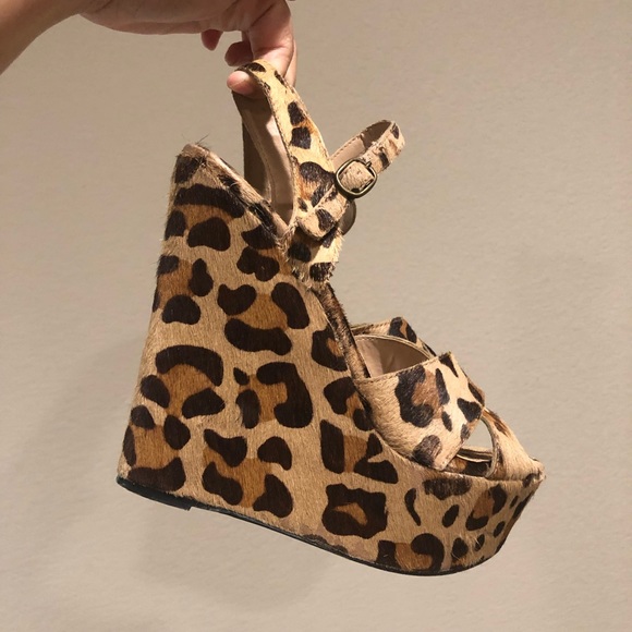 Steve Madden Cheetah Wedges - Picture 1 of 2